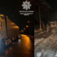 В Івано-Франківську вантажівка з'їхала в кювет. Витягали поліцейські