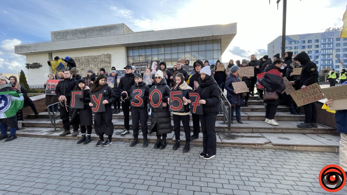 У Франківську пройшла чергова акція на підтримку полонених бійців Азову