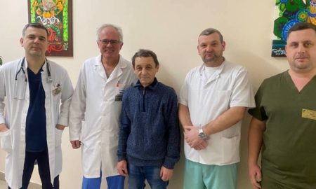 "Болів шлунок": львівські лікарі врятували 63-річного прикарпатця з четвертою стадією раку