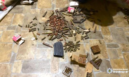 Мешканець Косівщини зберігав вогнепальну зброю і боєприпаси