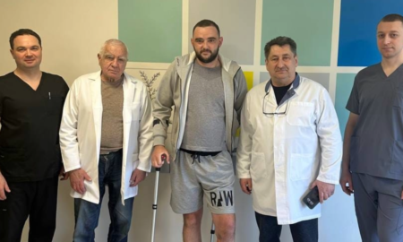 Франківські лікарі врятували ногу військового від ампутації