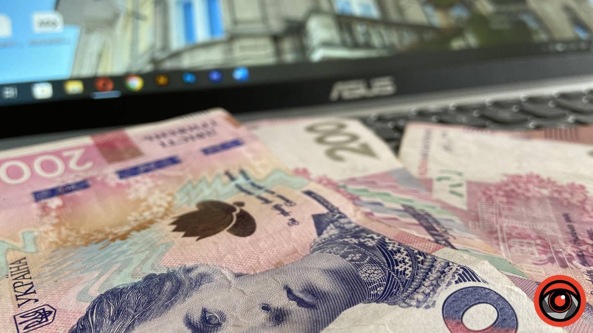 Середня заробітна плата в Івано-Франківську за останні місяці значно зросла, так на ресурсах з пошуку роботи вона складає — 18500 грн.