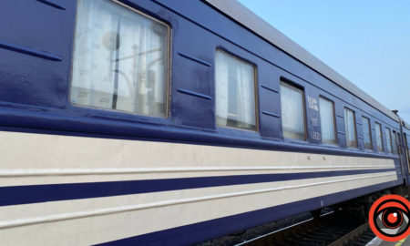 Укрзалізниця призначає додаткові поїзди до Карпат на час весняних канікул