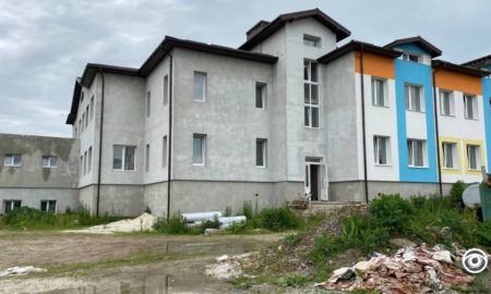 НАБУ завершило слідство щодо розкрадання коштів при будівництві школи на Франківщині