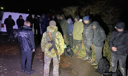Франківця та ще 15 чоловіків затримали біля кордону з Угорщиною