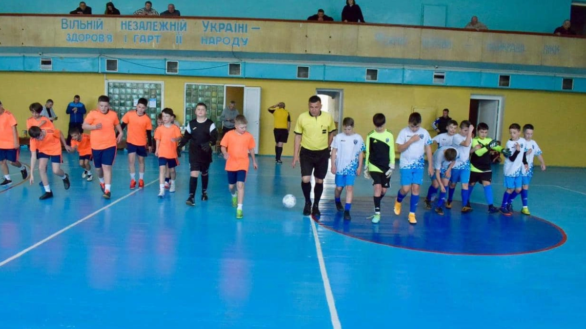 Боролися 13 команд: результати змагань "Пліч-о-пліч Всеукраїнські шкільні ліги"