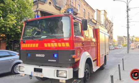 На Франківщині рятувальники на пожежі врятували дитину