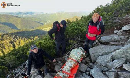 Рятувальники допомогли двом туристам в горах