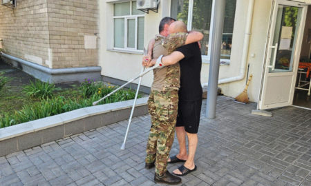 Після майже двох років полону до дому повернувся боєць з Калущини