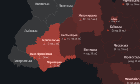 Мапа повітряних тривог alerts.in.ua, на якій видно Франківщину