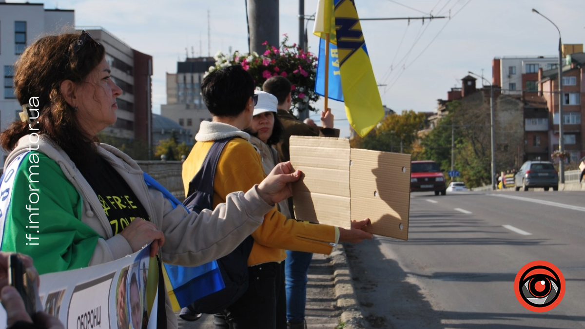 фото, акція, військовополонені "Не мовчи! Полон вбиває!"