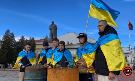 У Надвірній відзначили День Гідності та Свободи: фоторепортаж