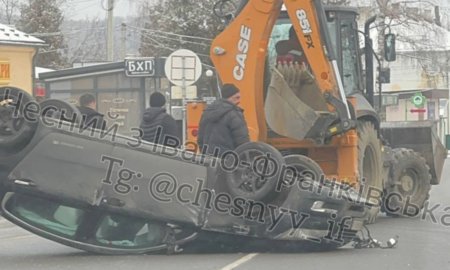 ДТП в селі Вигода, Калуський район, Пежо, Шевроле