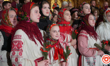 Коляда на Майзлях, фестиваль, співи, церква, ІФ