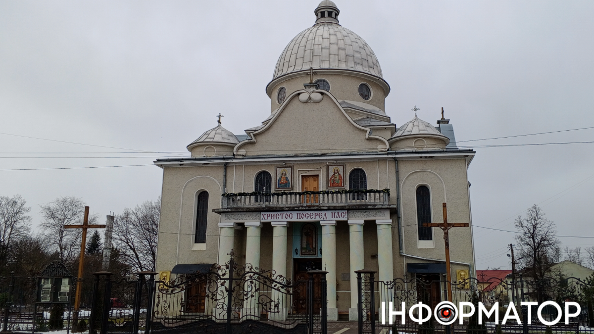 Храм у Богородчанах