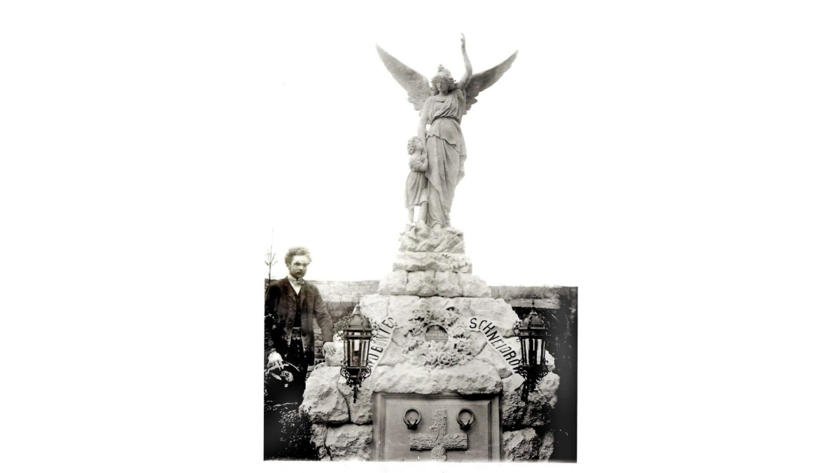 Історія старого міста: цвинтар у центрі Франківська