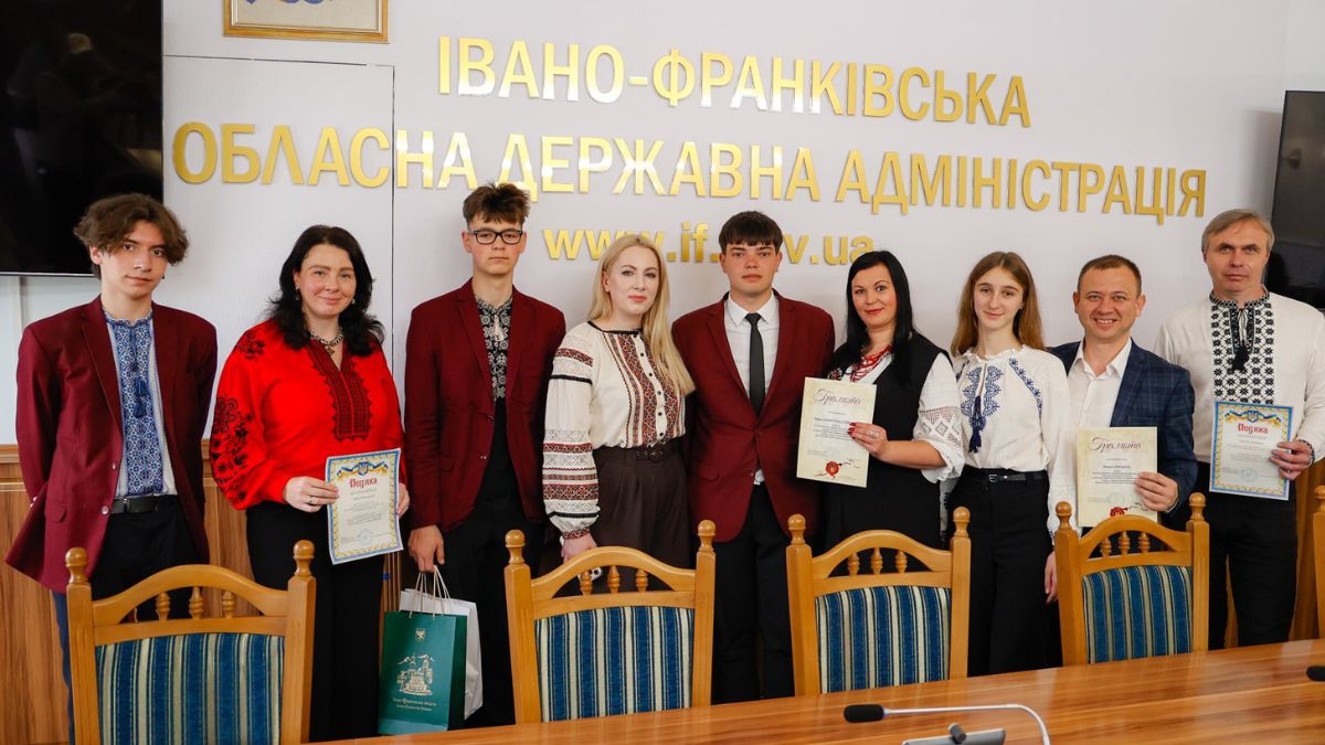 Нагородження школярів