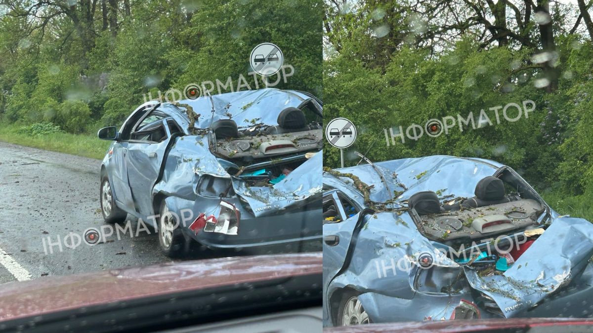Понівечене авто на Рогатинщині