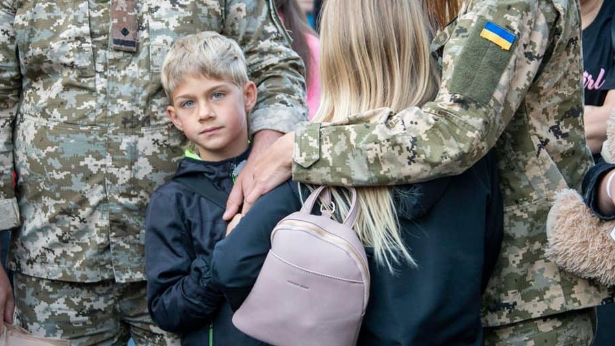 Поїздки дітей за кордон