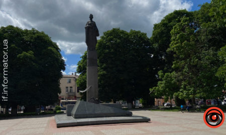 Пам'ятник Роксолані у Рогатині