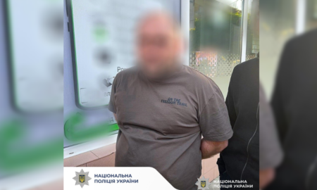 На Прикарпатті затримали 45-річного чоловіка, який незаконно заволодів партією техніки Apple