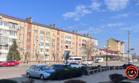 У місті Тисмениця, Івано-Франківського району, до кінця року планують встановити дві нові автобусні зупинки