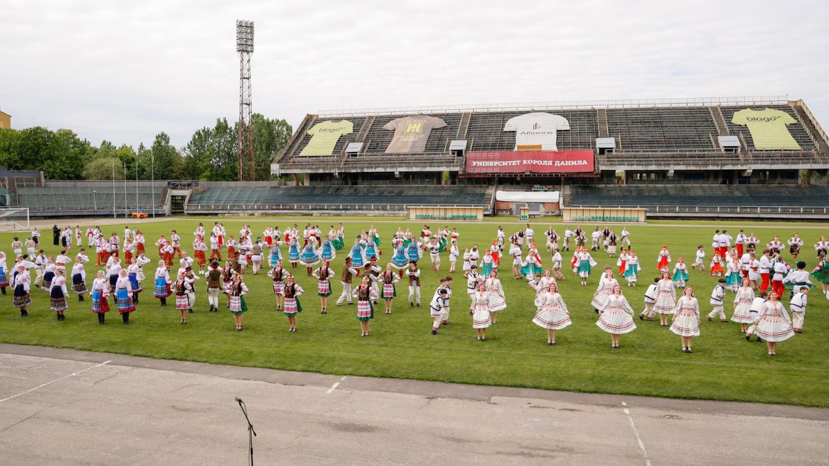 Танець “Бойківчанка” на Прикарпатті