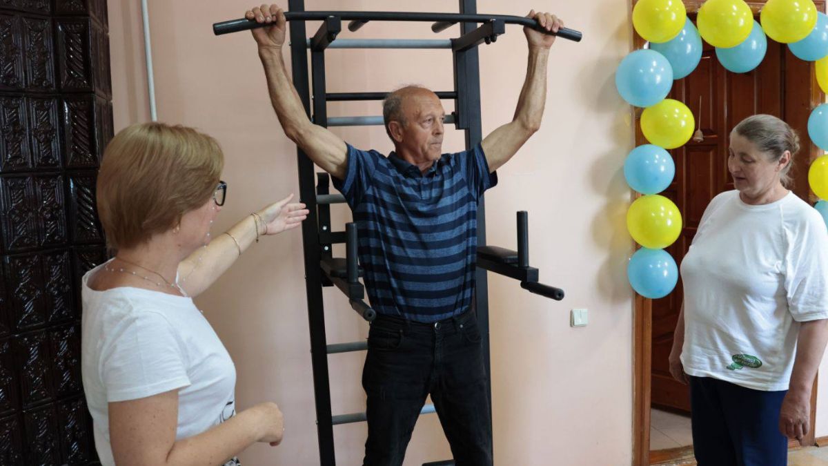 Простір для пенсіонерів у Тисмениці