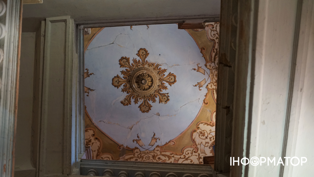 Запилюжений спадок франківських поколінь: ФОТОРЕПОРТАЖ