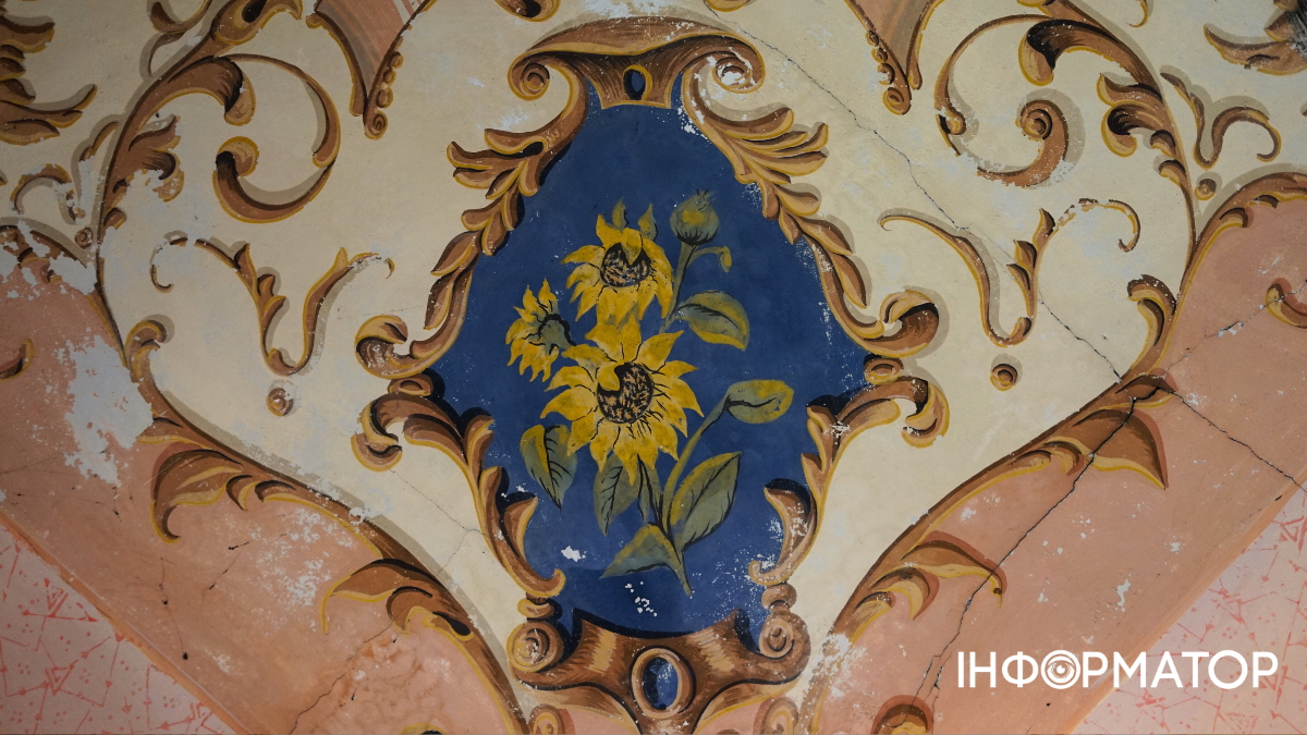 Запилюжений спадок франківських поколінь: ФОТОРЕПОРТАЖ