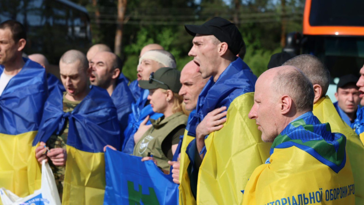 10 червня відбувся перший етап обміну полоненими у категорії «важкопоранені та тяжкохворі».