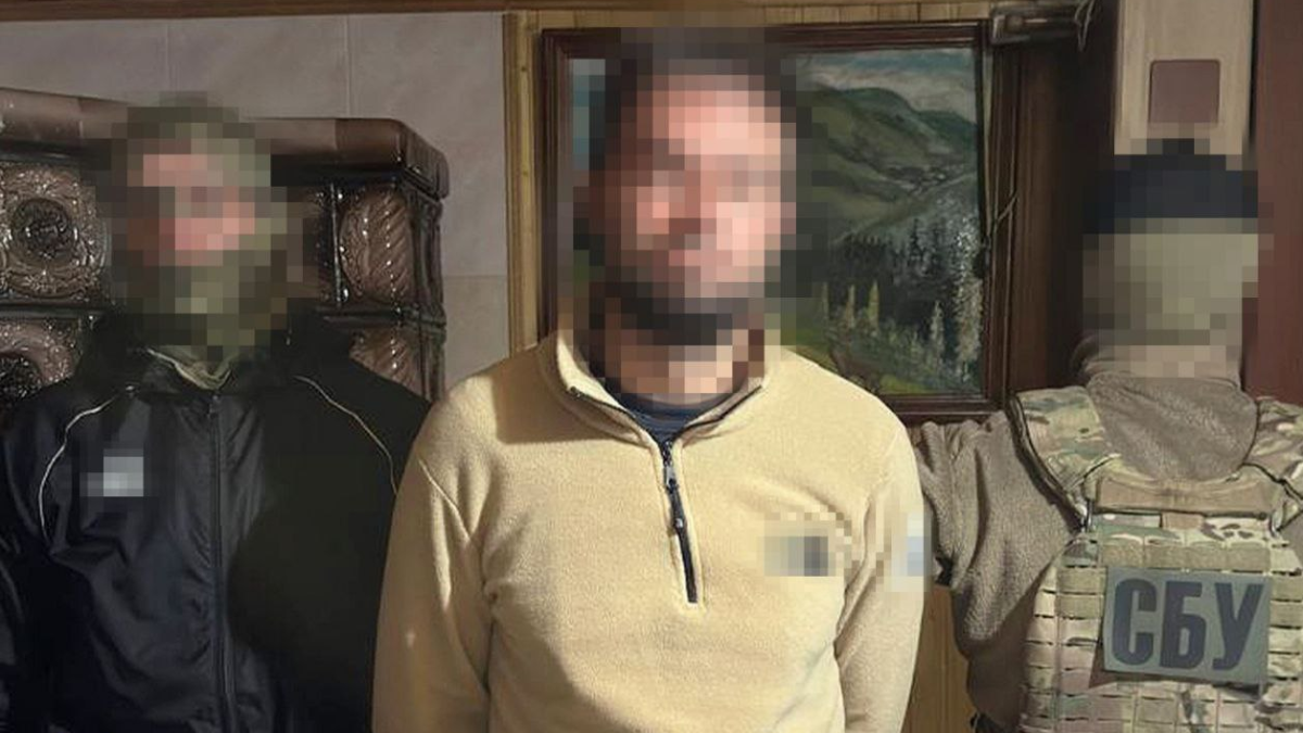 Служба безпеки затримала шістьох проросійських інтернет-агітаторів, які діяли у різних регіонах України. Серед них — прикарпатець. Зловмисники виправдовували збройну агресію рф та воєнні злочини рашистів.