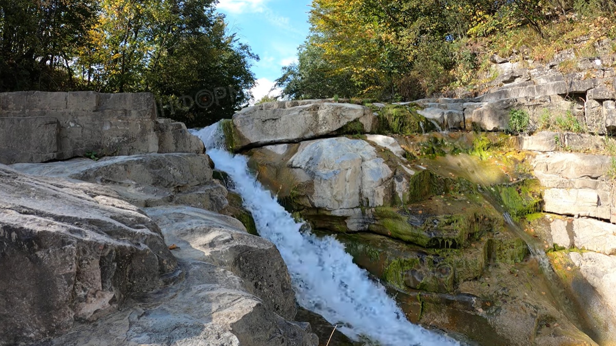 Бухтівецько бистрицький водоспад