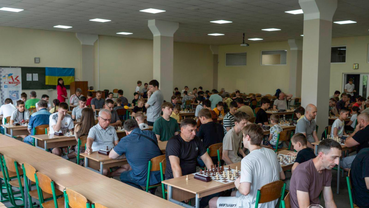 турнір зі швидких шахів