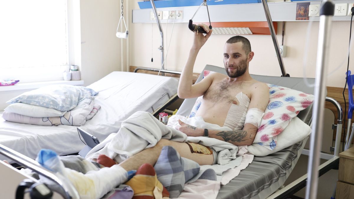 Операції на тілі військових