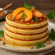 панкейки з абрикосами