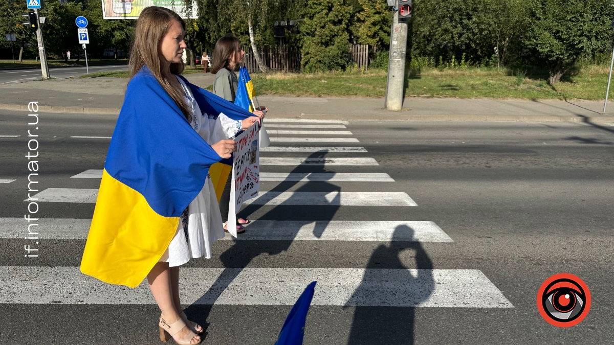 Акція-нагадування про щоденну хвилину мовчання