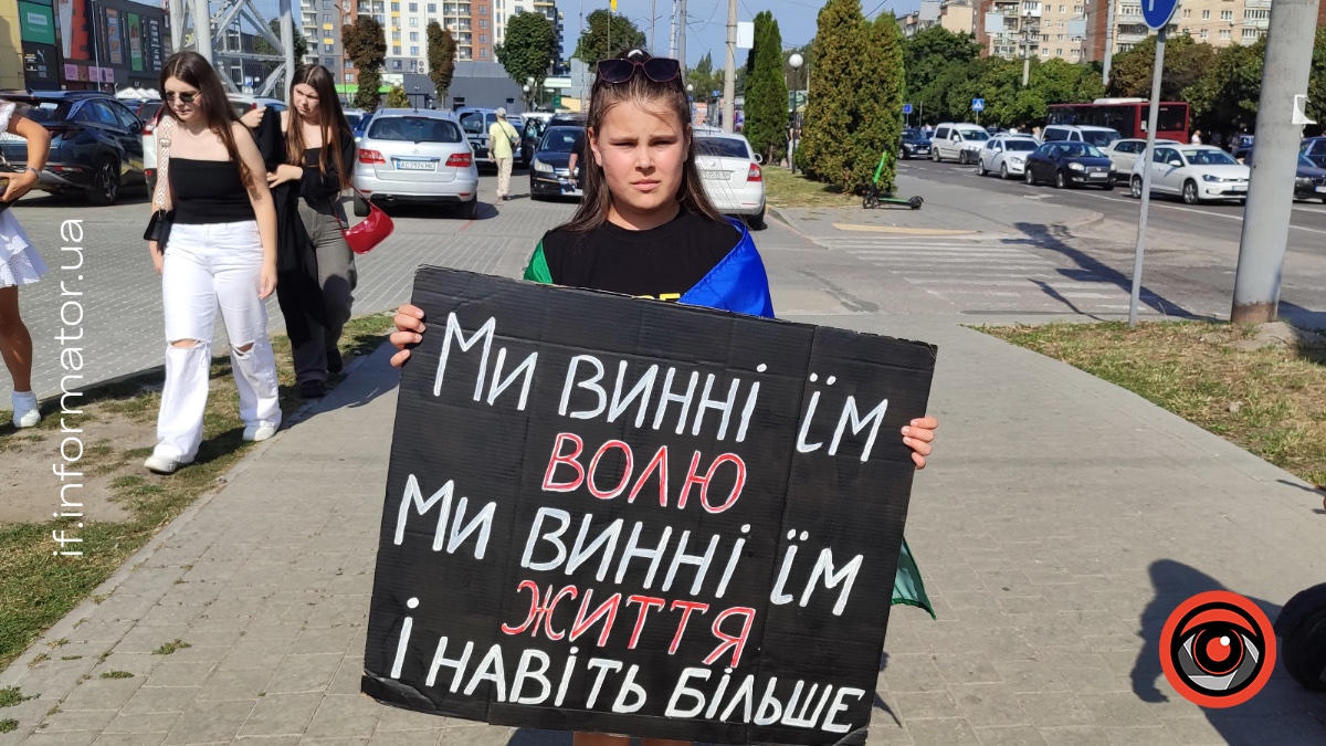 Тисячі українських хлопців і дівчат перебувають в російському полоні (ФОТО)