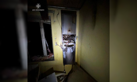 Вночі 11 серпня у Коломиї в житловому будинку ймовірно стався вибух газу, внаслідок якого виникла пожежа