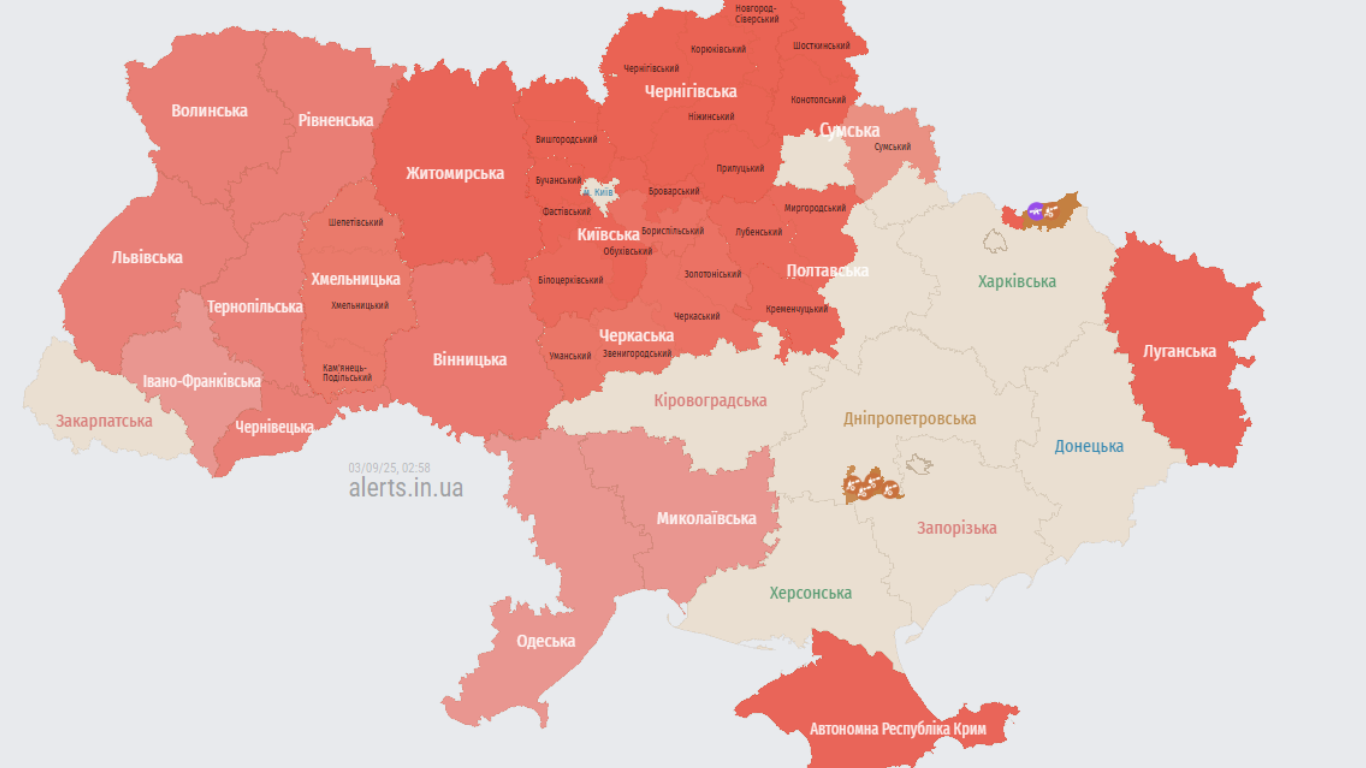 У ніч на 3 вересня Івано-Франківська область зазнала комбінованої ворожої атаки. Працювали сили протиповітряної оборони