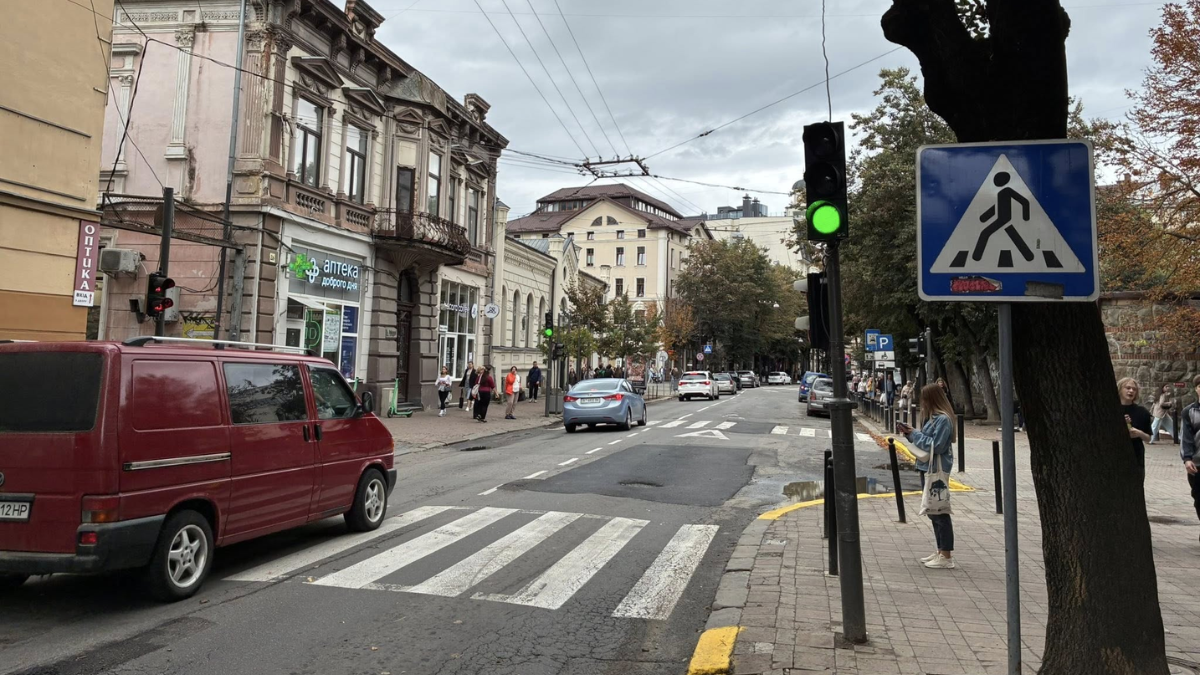 У Франківську на Січових Стрільців встановлять два нові світлофори