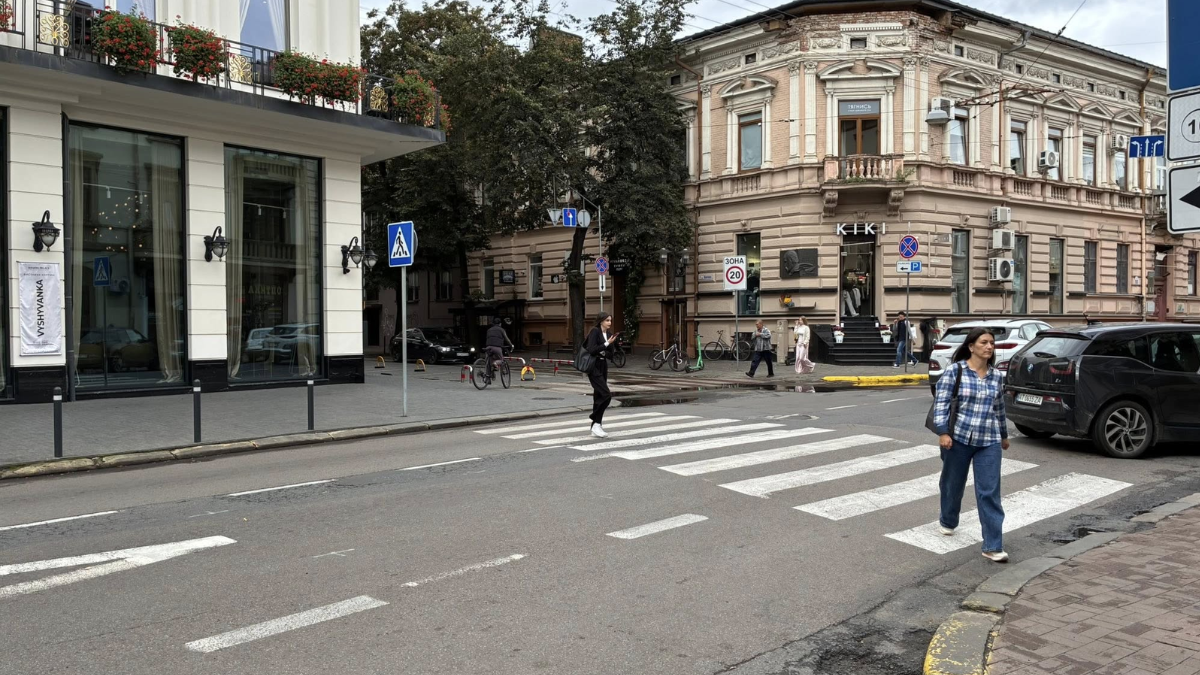 У Франківську на Січових Стрільців встановлять два нові світлофори