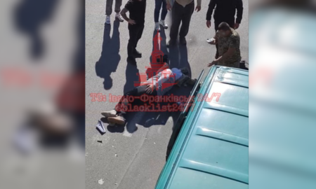 18 вересня в Івано-Франківську на вулиці Галицькій сталася дорожньо-транспортна пригода, внаслідок якої постраждав водій скутера