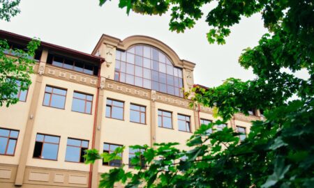 Франківський університет увійшов у ТОП-15 найдохідніших приватних закладів вищої освіти