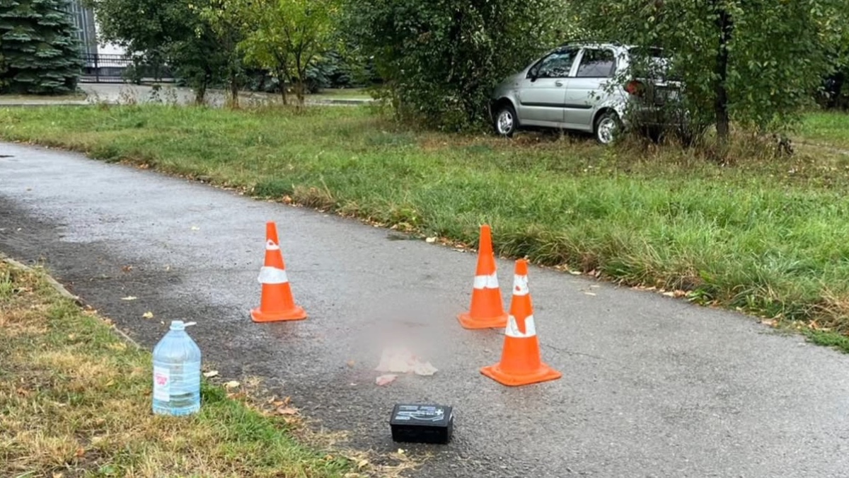 У Франківську водій виїхав на тротуар та збив 45-річну жінку: розпочато кримінальне провадження