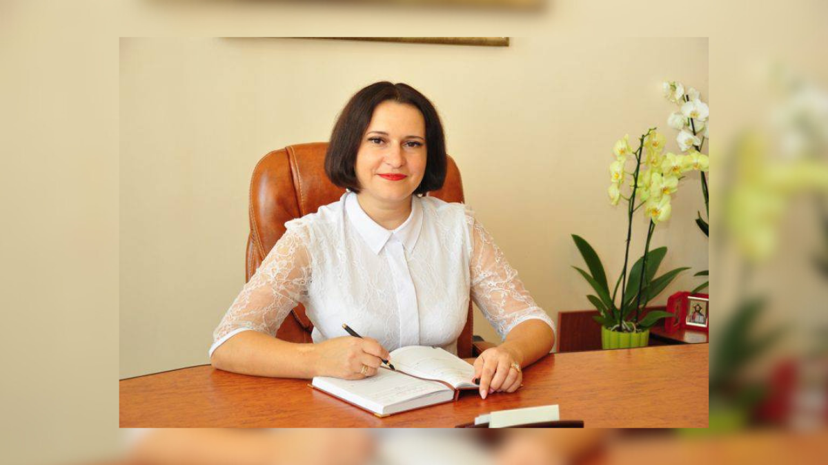 Ректоркою Карпатського національного університету імені Василя Стефаника стала професорка та докторка економічних наук Валентина Якубів. Вона очолюватиме університет впродовж 2 років
