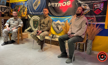 військові Петрос