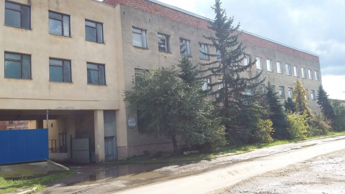 Вул. Ребета, 2 Івано-Франківськ