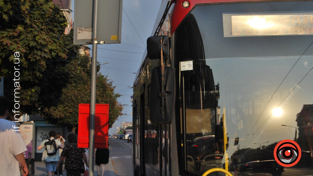 КП «Електроавтотранс» в Івано-Франківську оголосило набір на навчання нової групи водіїв і водійок тролейбусів