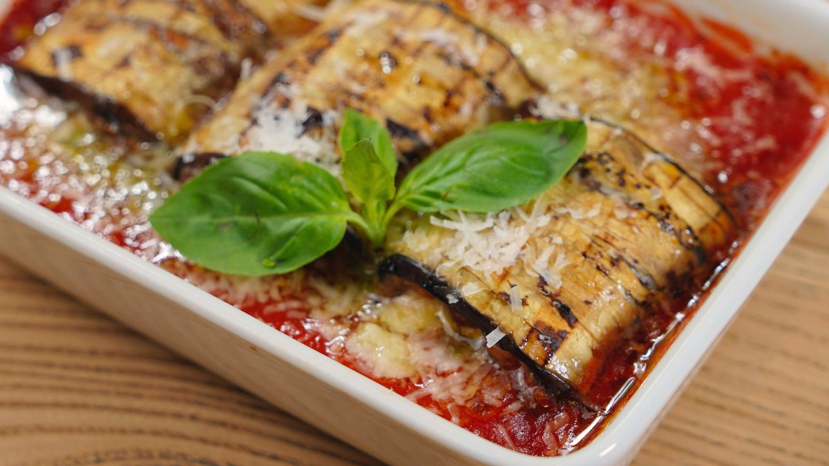Рецепт баклажанових рулетів із присмаком Італії